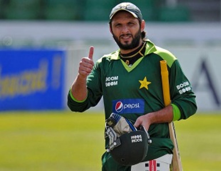 Afridi served legal notice after claiming he gets 'more love' in India